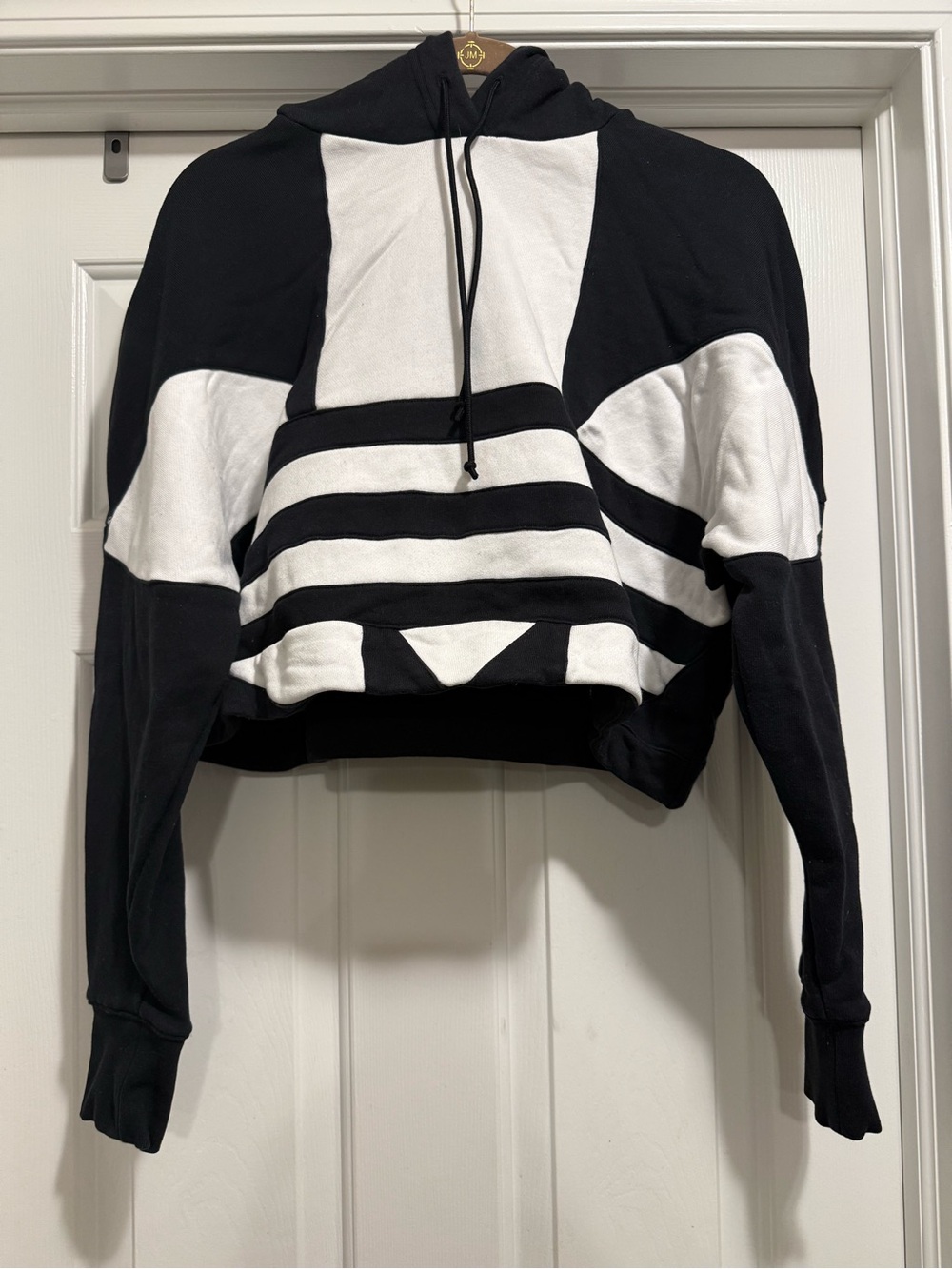 Women's Black & White Cropped Hoodie - Stripe Graphic Pullover (Women’s Size: S)